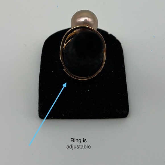 Elegant Gold Freshwater Edison Pearl Ring - Picture 13 of 13